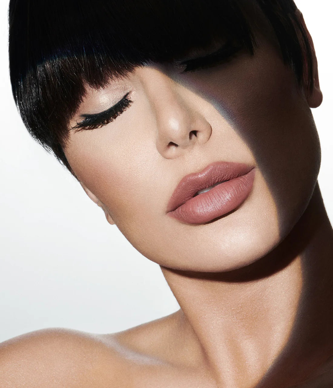 Huda Beauty POWER BULLET MATTE LIPSTICK Girls Trip