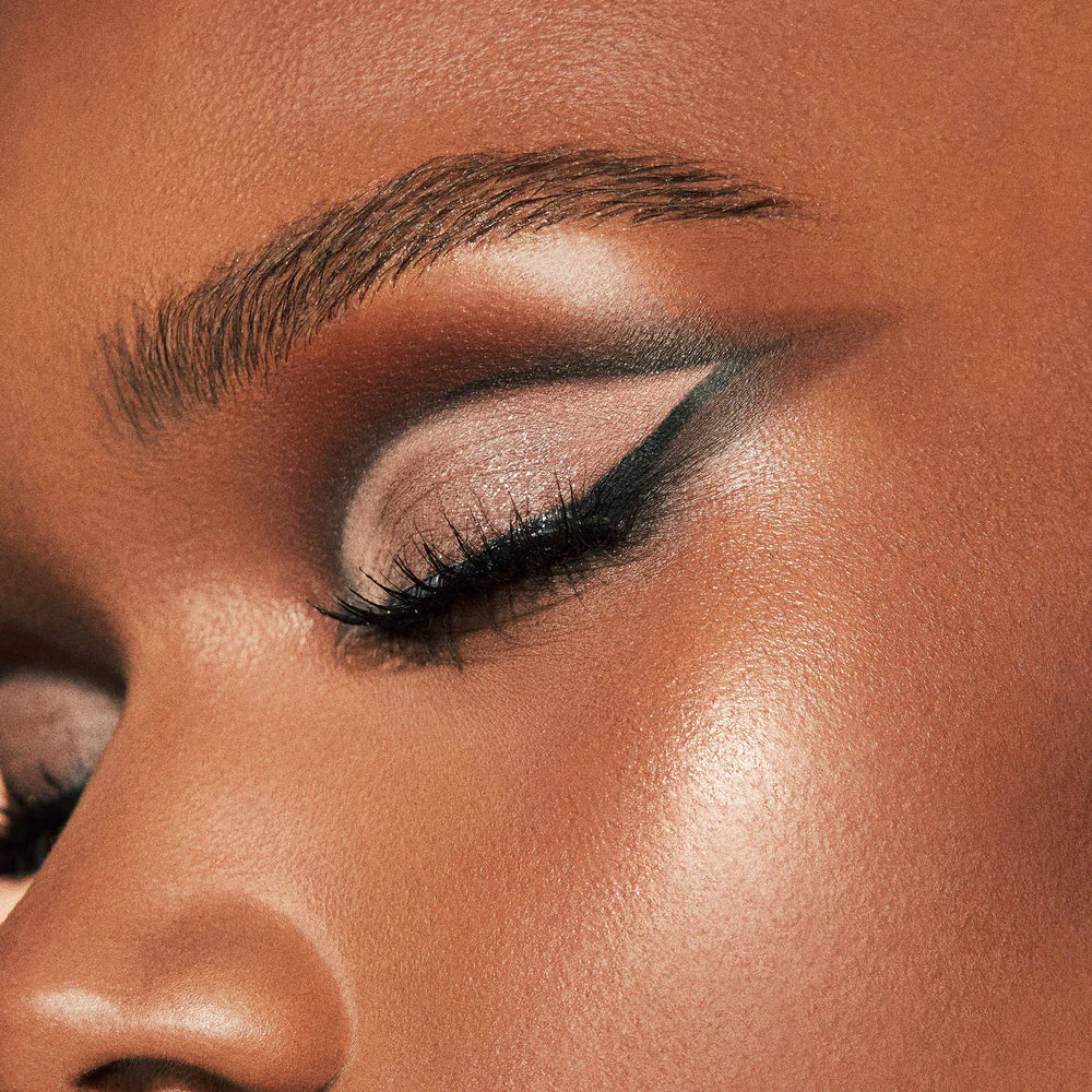 MAJOR DIMENSION EYESHADOW PALETTE