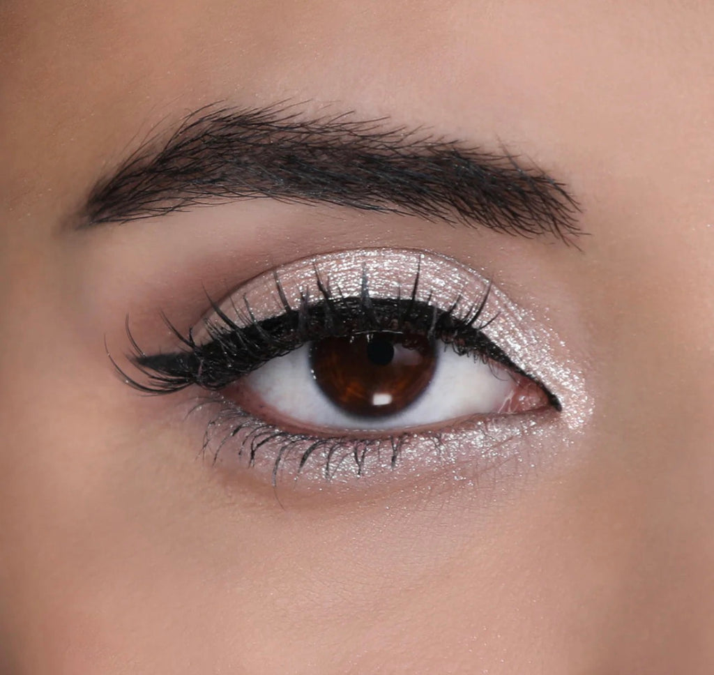 CHROMA LIGHT SHADOW (001, FAIRY DUST)
