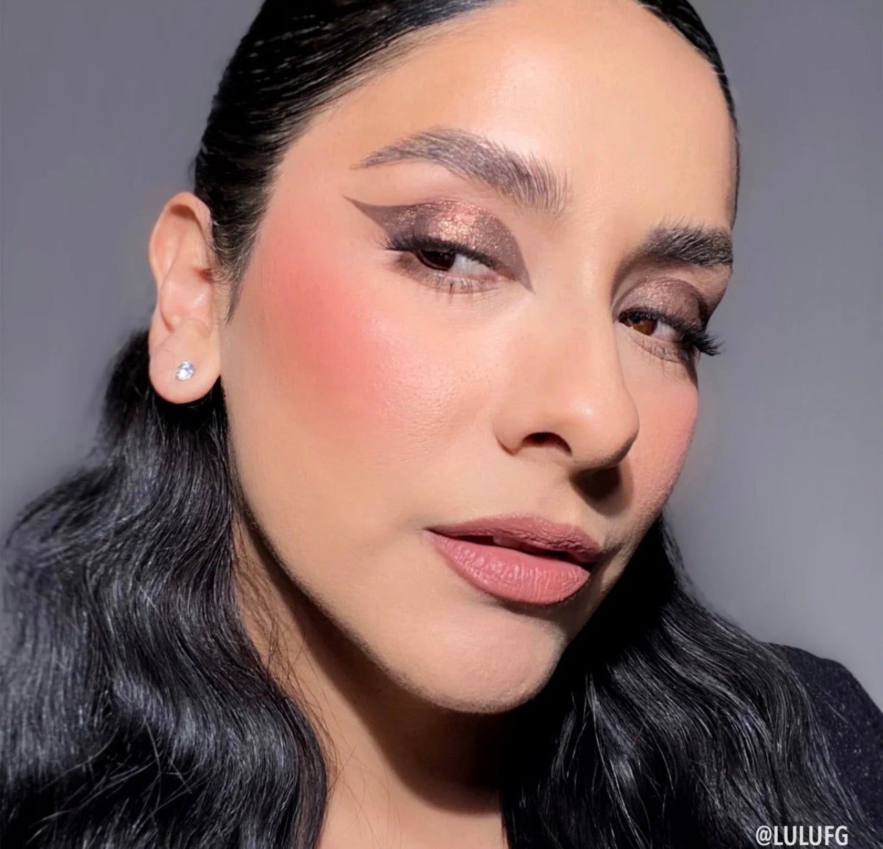 Moira DIAMOND DAZE LIQUID SHADOW (033, BUTTERCUP)