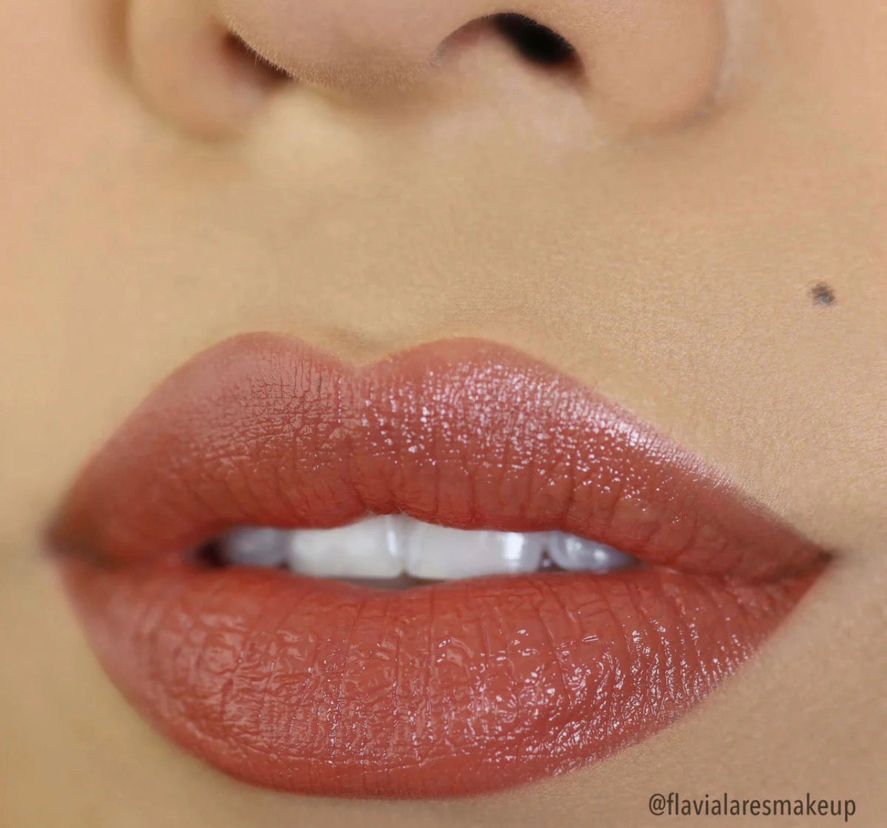 Moira SIGNATURE LIPSTICK (004, MODERN)