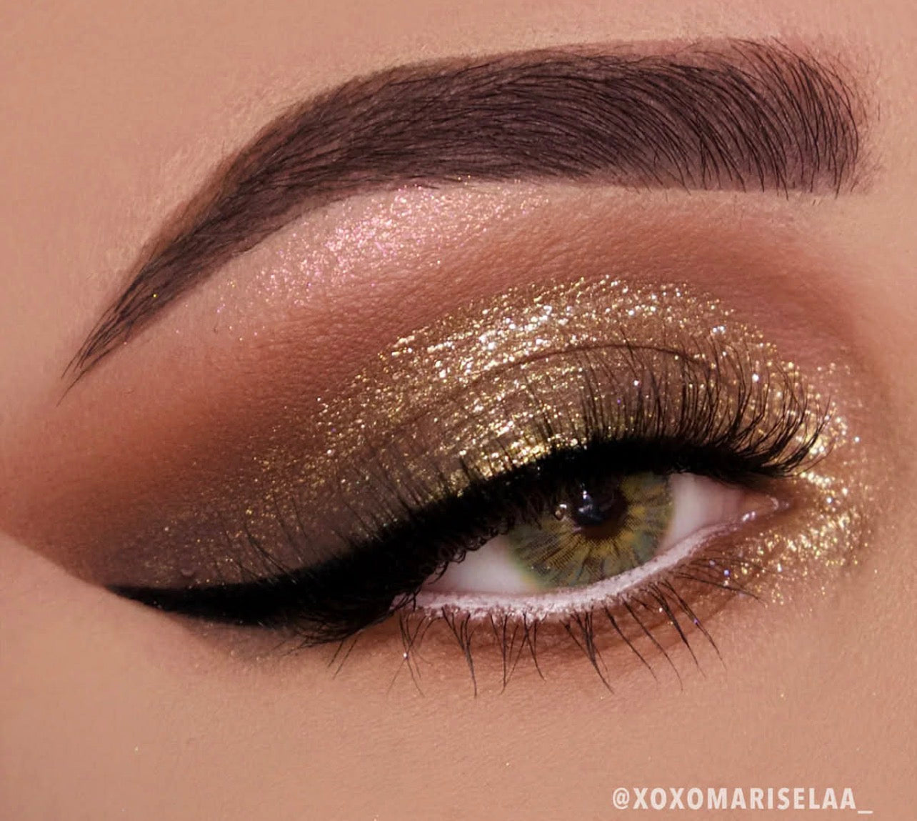 Moira DIAMOND DAZE LIQUID SHADOW (017, TOP-NOTCH)