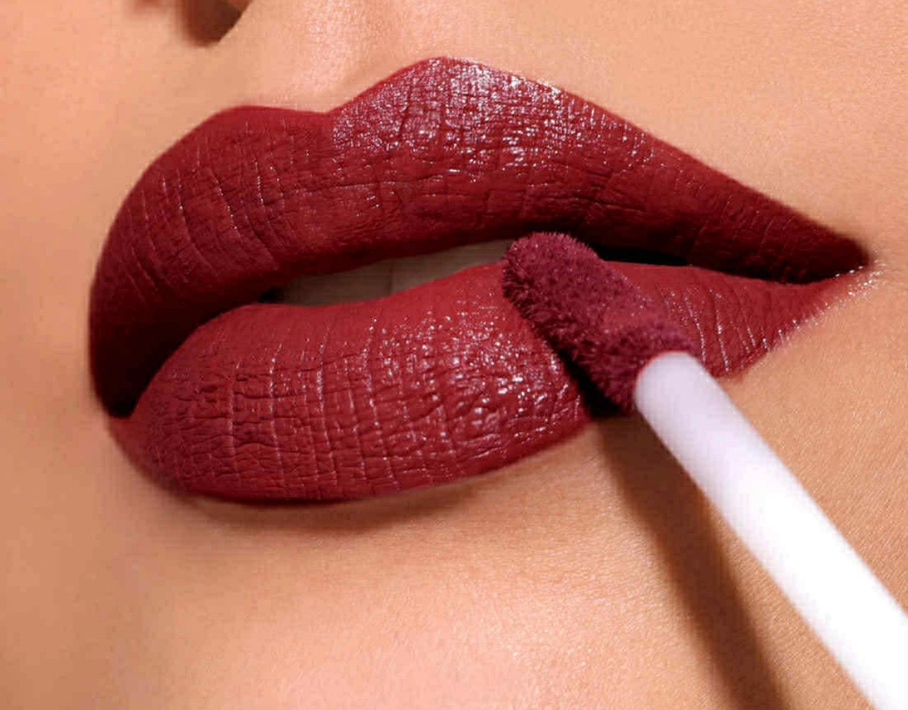 Moira LIP DIVINE LIQUID LIPSTICK (018, FIRE LOVE)