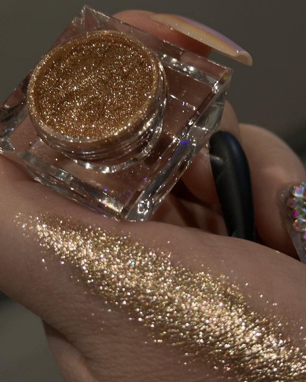 Kaima Cosmetics LOOSE GLITTER PIGMENT - RADIANCE