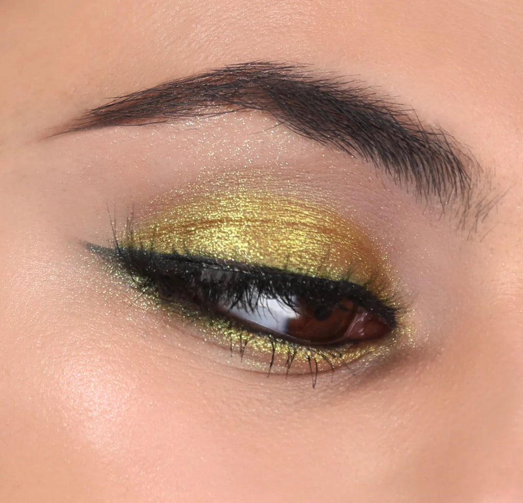 CHROMA LIGHT SHADOW (015, UNBOTHERED)