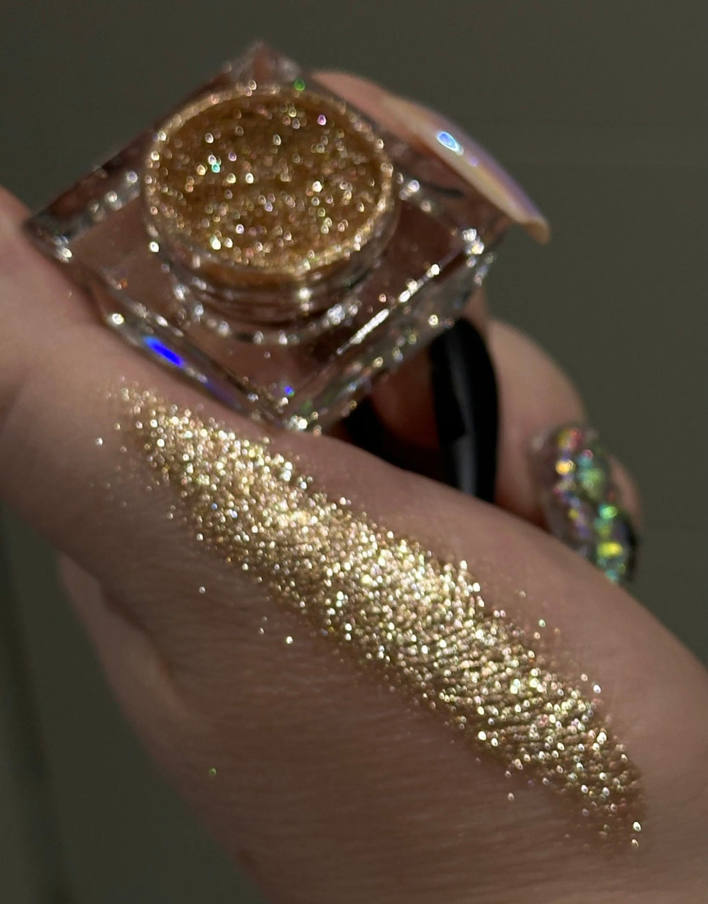 Kaima Cosmetics LOOSE GLITTER PIGMENT - RADIANCE