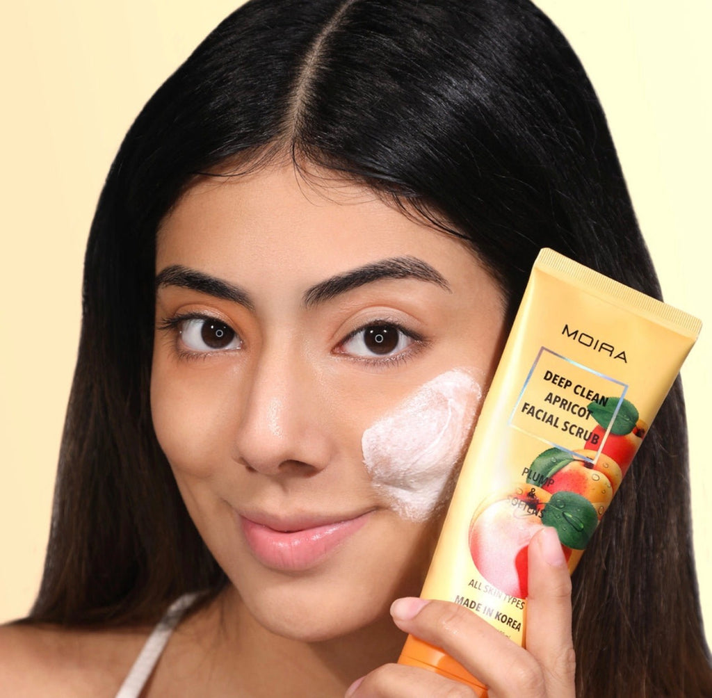 Moira Deep Clean Apricot Facial Scrub