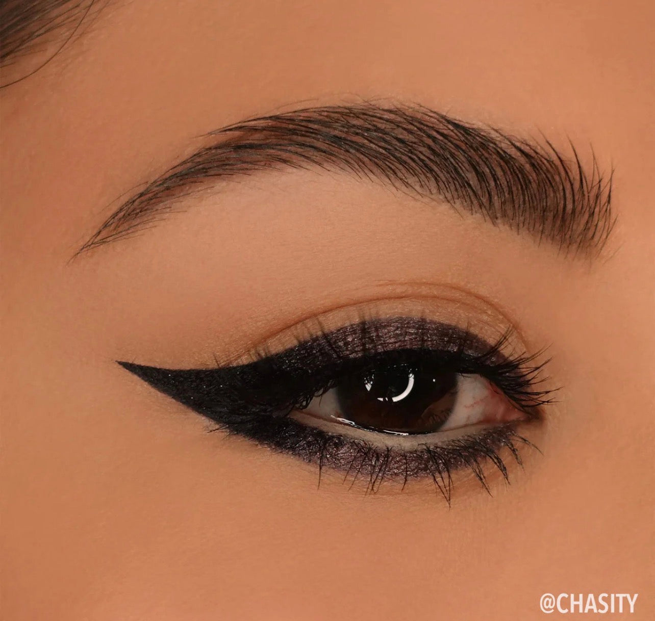 STATEMENT SHIMMER LINER (011, BLACK PEARL)