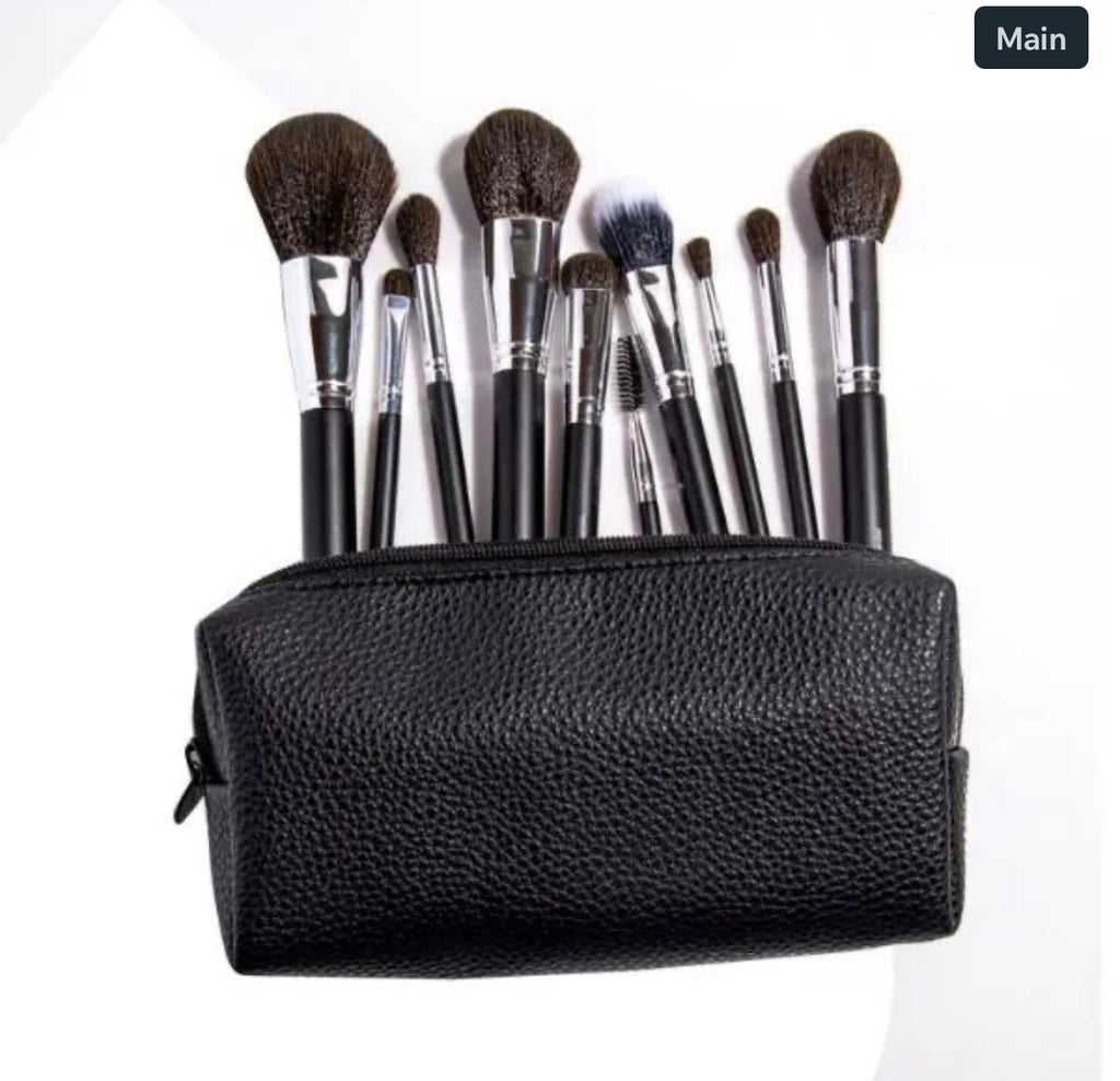bh cosmetics Ultimate Essentials 10 Piece Face and Eye Brush Set with Bag 1's