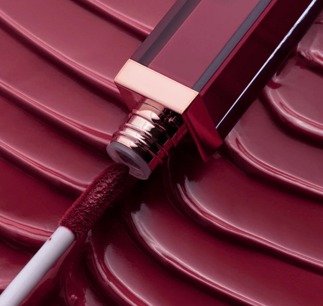 SEAL THE DEAL LIQUID MATTE LIQUID LIPSTICK OPPOSITES ATTRACT