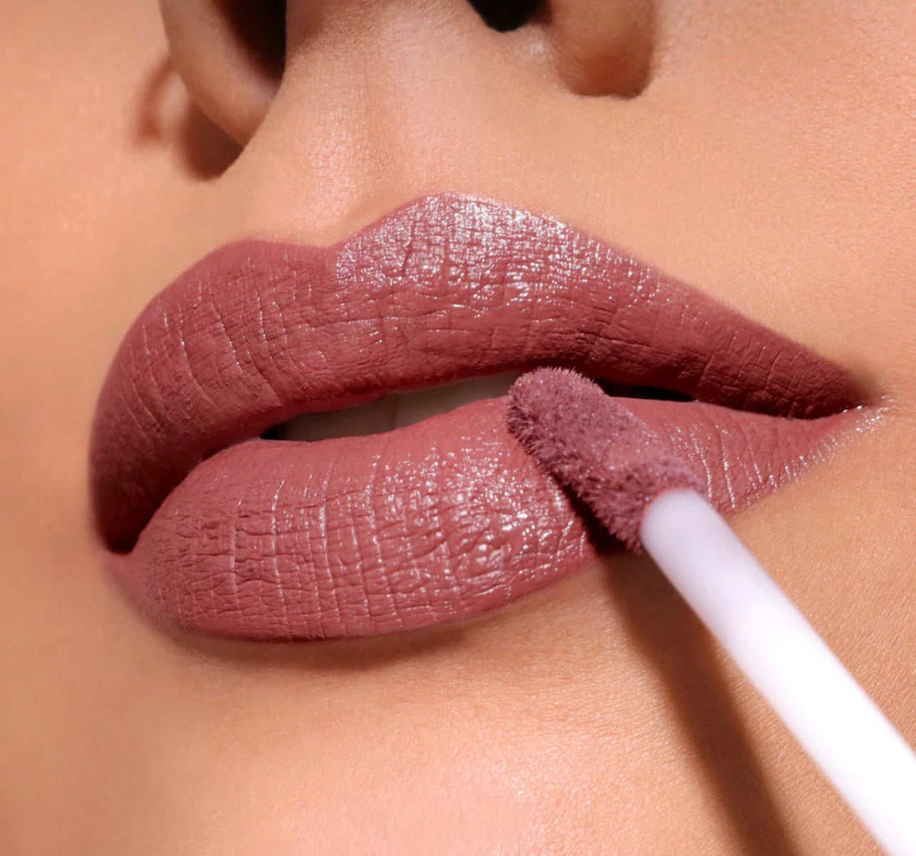 Moira LIP DIVINE LIQUID LIPSTICK (008, PLAY IT COOL)